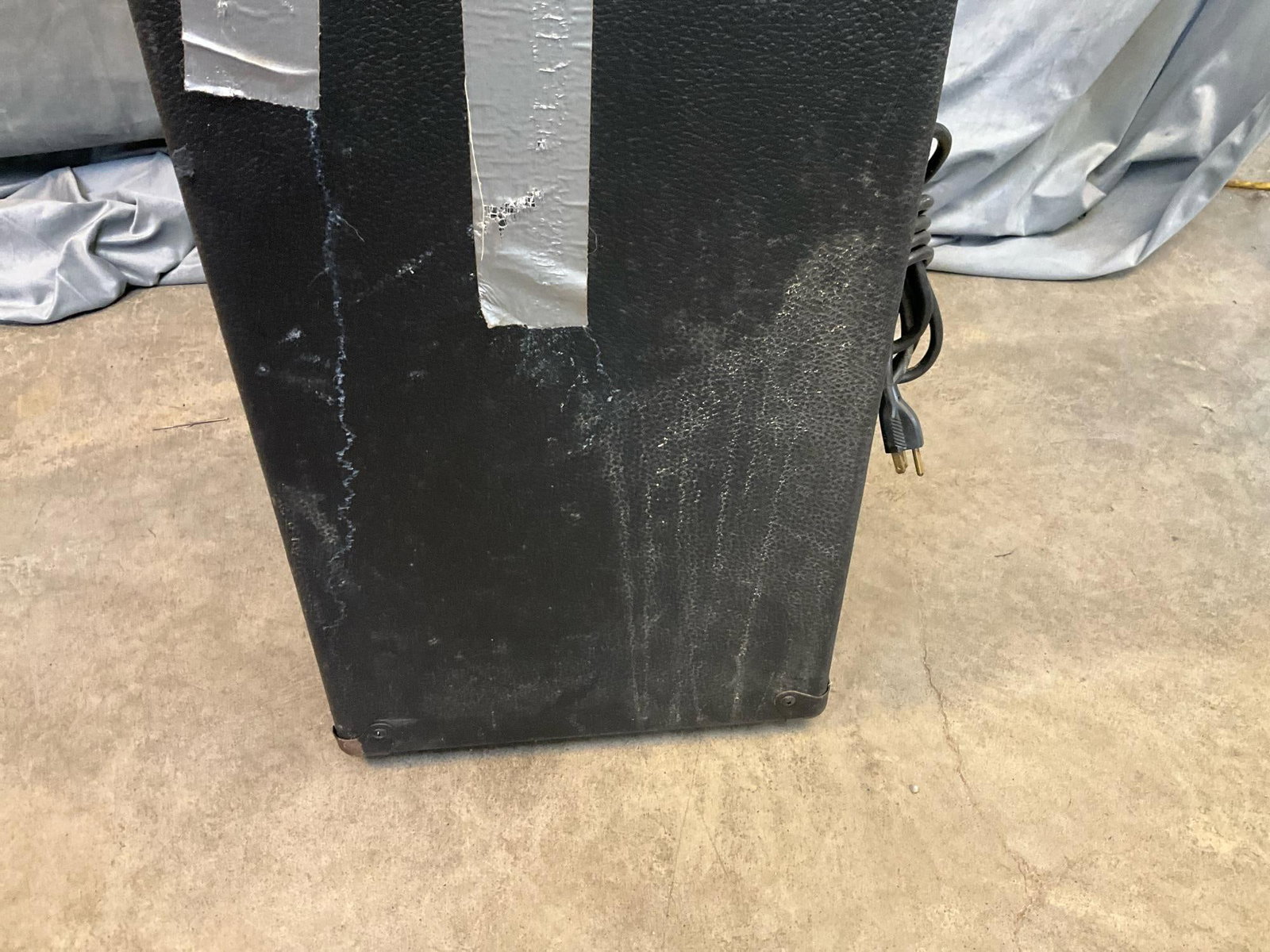 Fender Bass Amp - 9