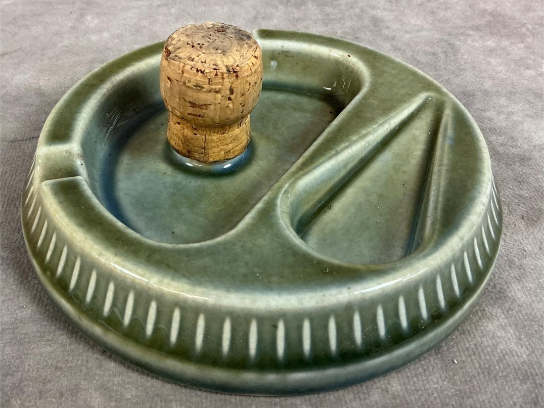 Pipe Rests & Ashtrays - 7