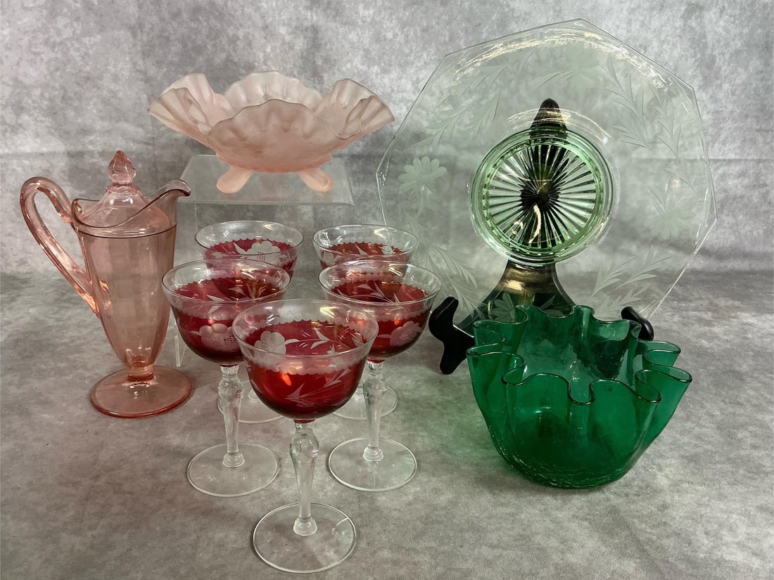 Pink & Green Collectible Glassware: Nine mid 1900's glass pieces. Green Depression glass platter with floral etching, and Blenko dark green crackle glass bowl. Includes five etched cranberry cordial glasses, Cambridge pink syrup