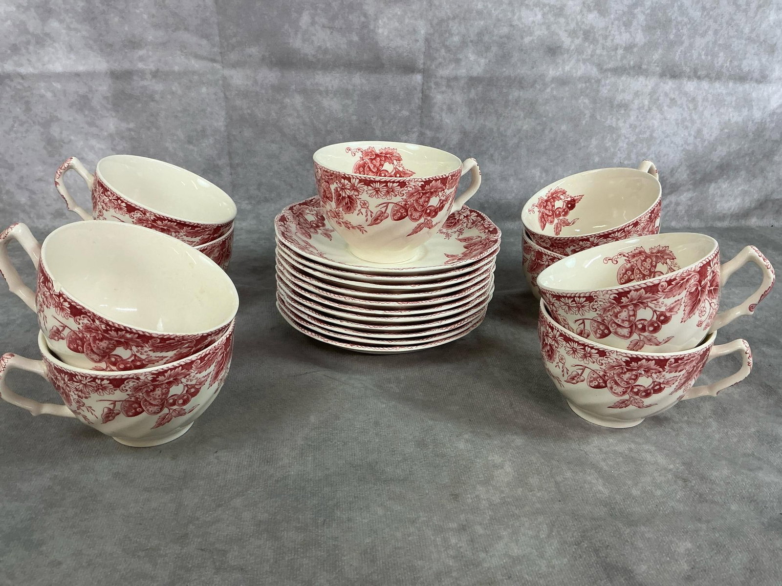Strawberry Fair Dinnerware - 8