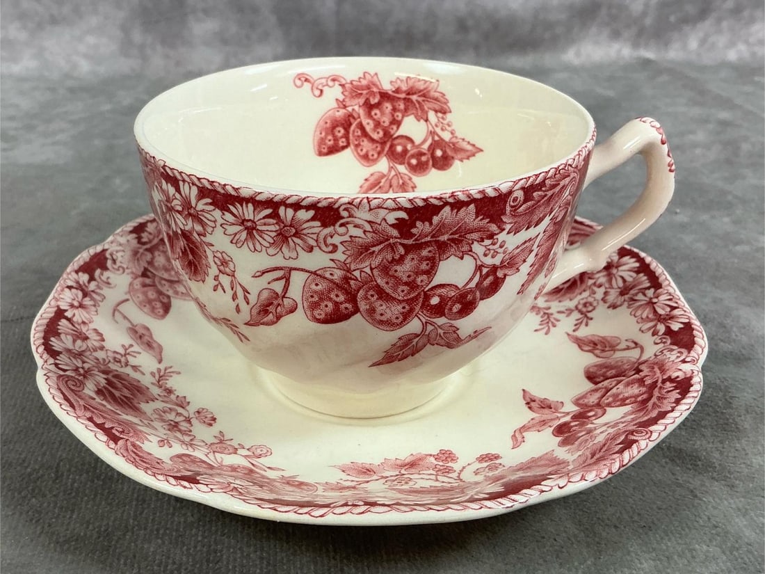 Strawberry Fair Dinnerware - 9