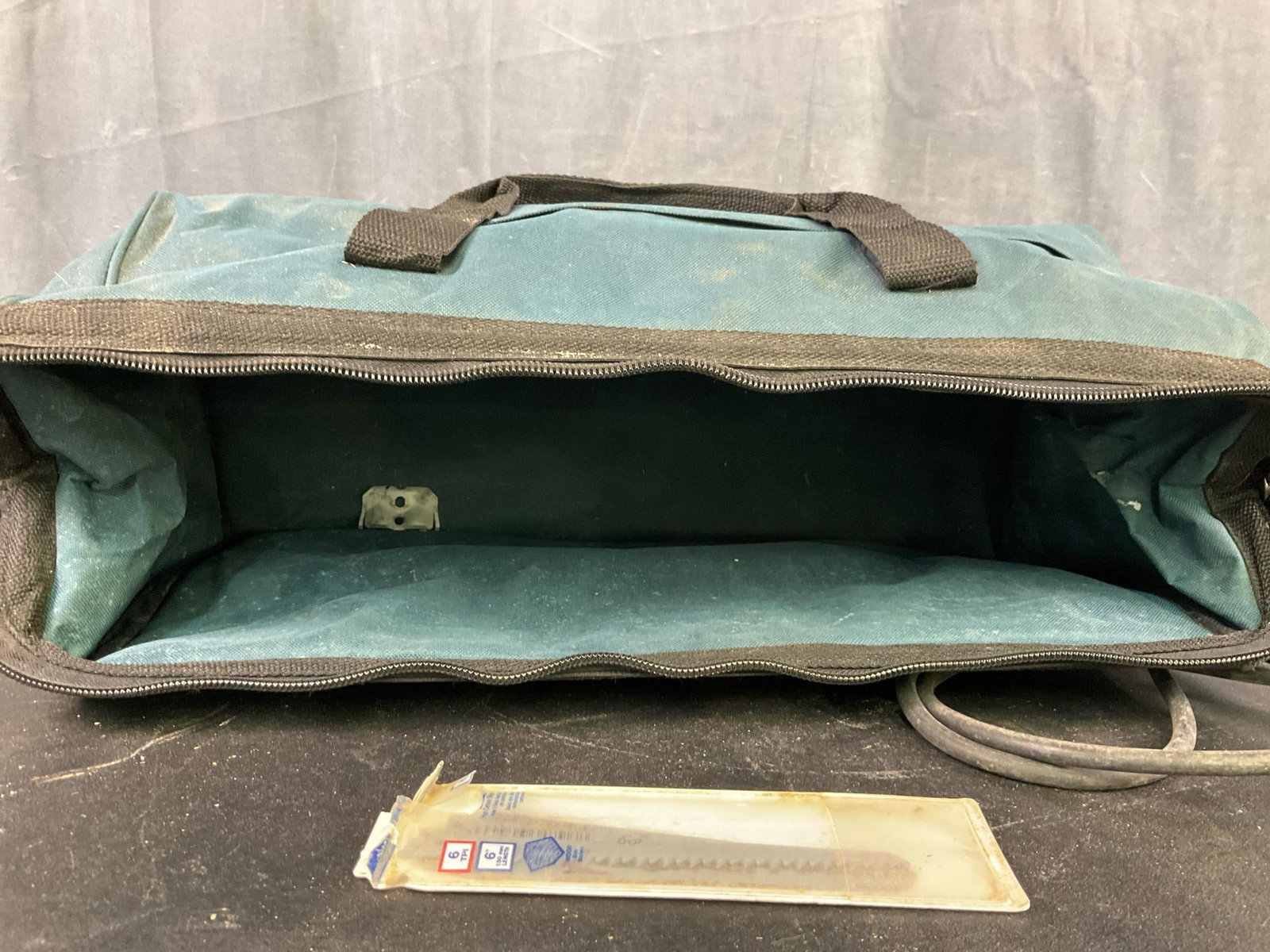 Grinder/Reciprocating Saw - 8