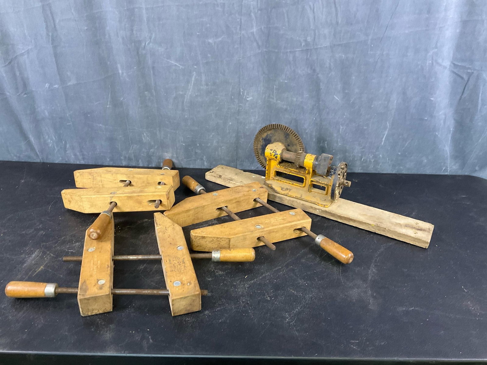 Stanley Dowel Machine/Wood Working Clamps (1 of 7)