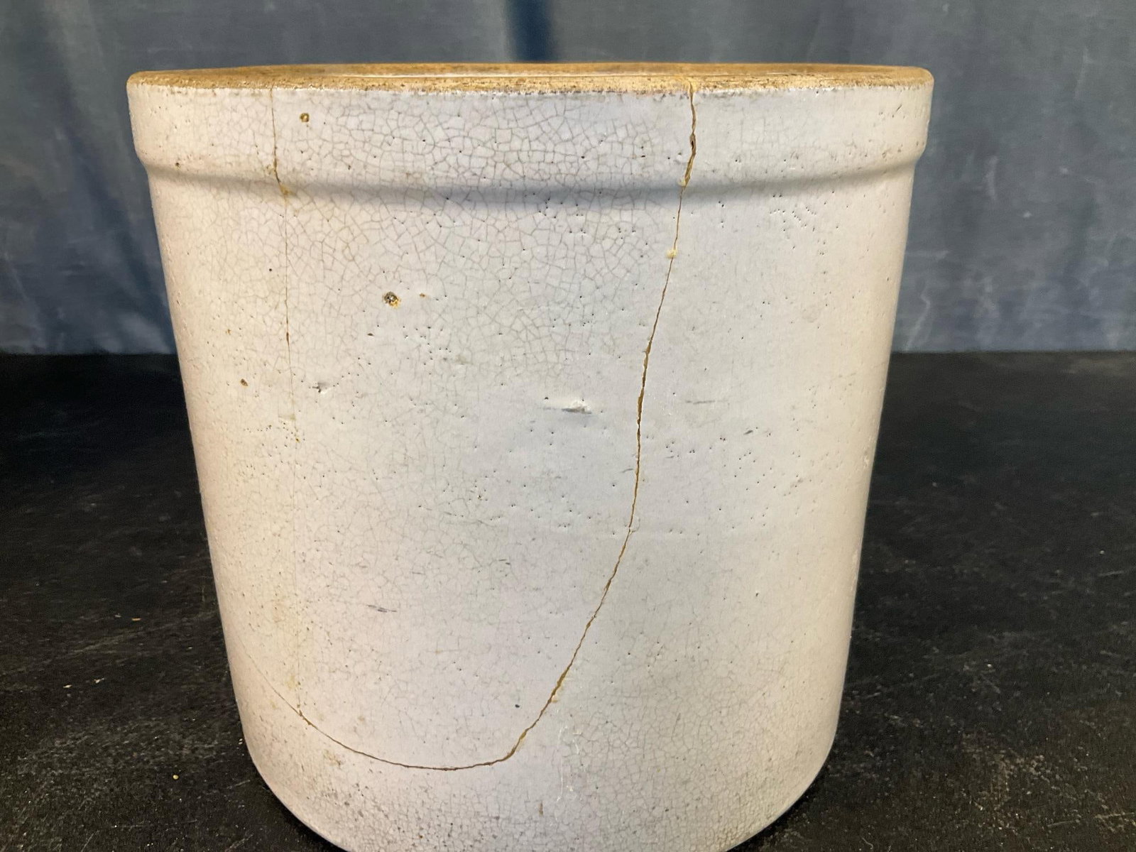 Stoneware - 16