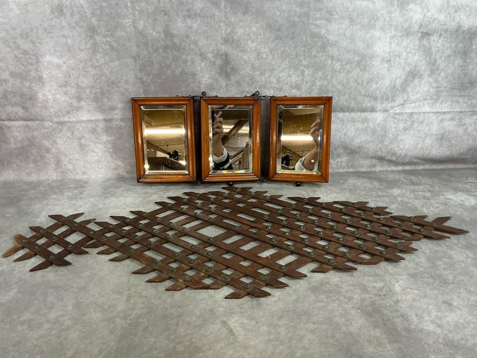 Lattice Wall Hanging & Tri-fold Hanging Mirrors (1 of 5)