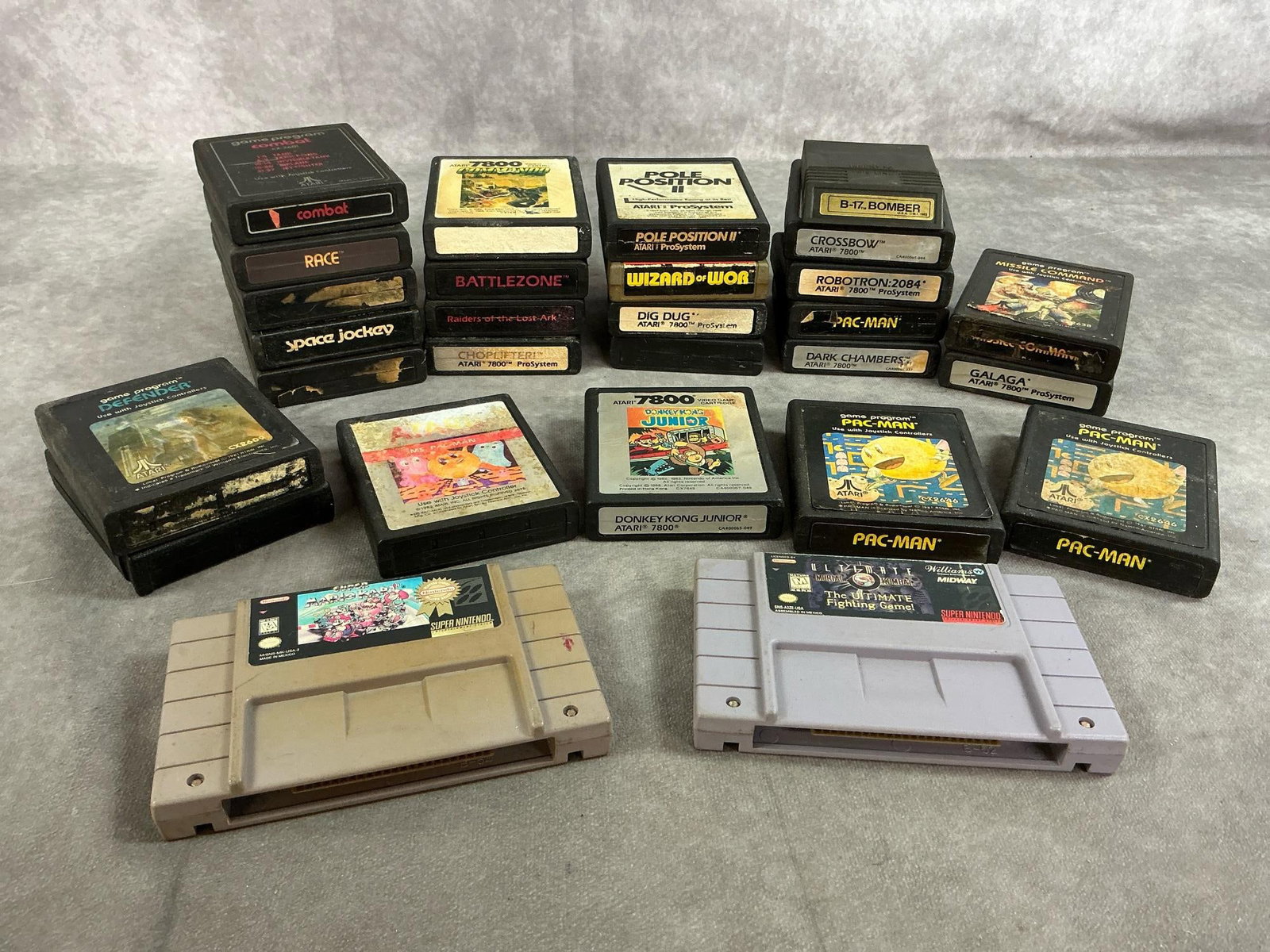Vintage Atari & Super Nintendo Game Cartridges (1 of 7)