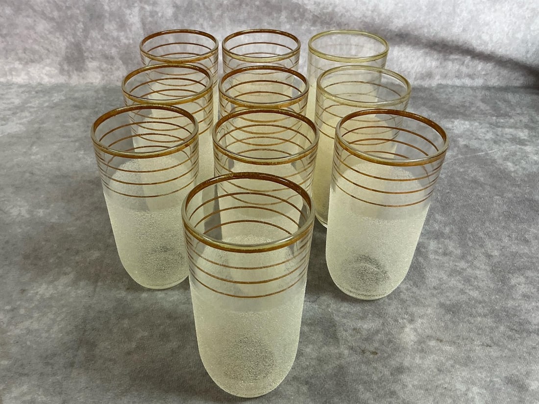 MCM Retro Pitcher & Glasses - 5
