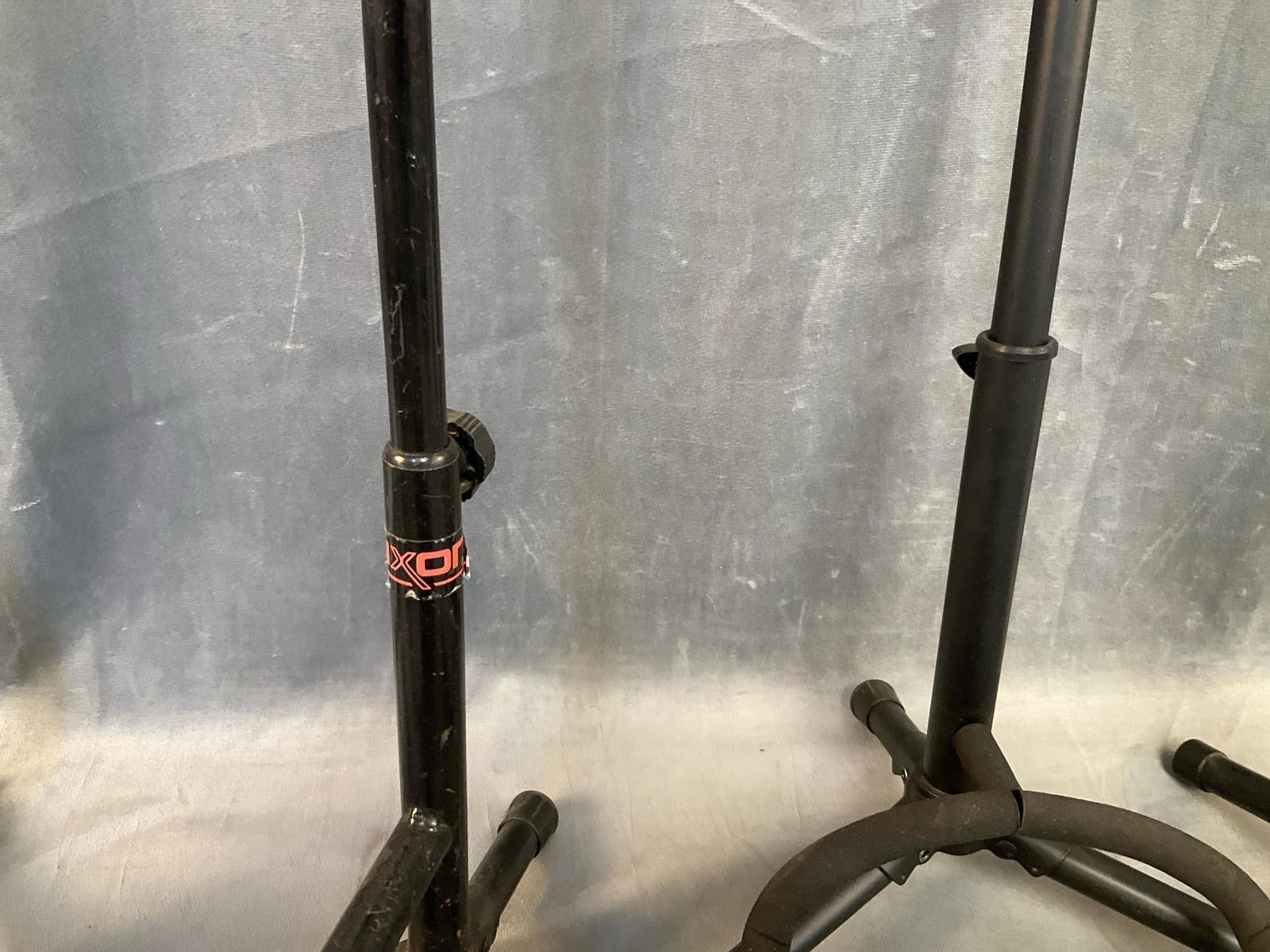 Guitar Stands - 5