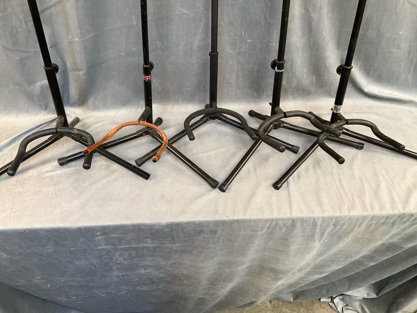 Guitar Stands - 7