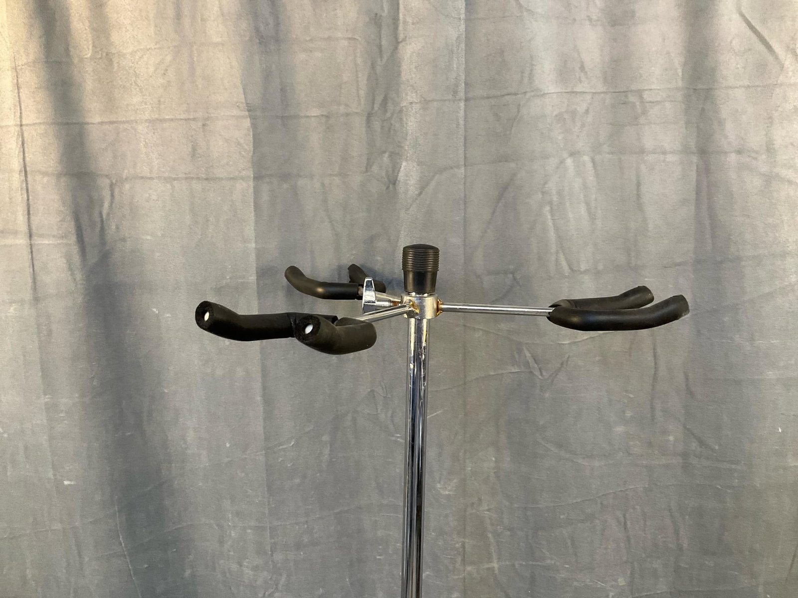 Multi Guitar Stand - 5
