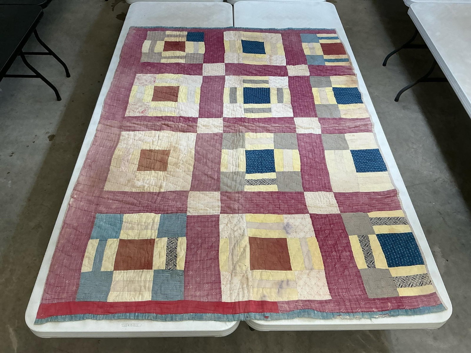 Homemade Quilt (1 of 6)