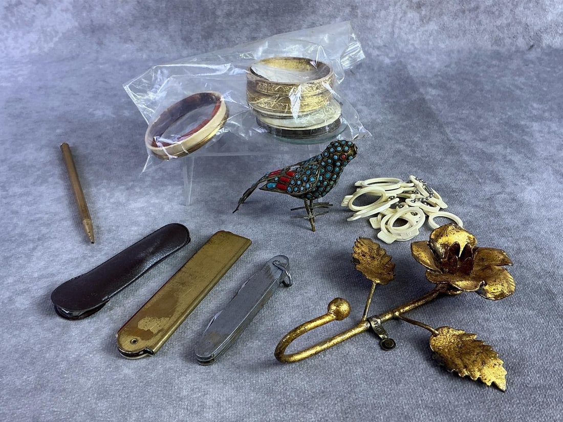 Purses, Shells, & More - 12