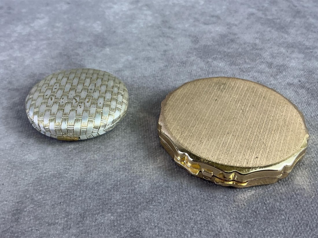 Purses, Shells, & More - 9
