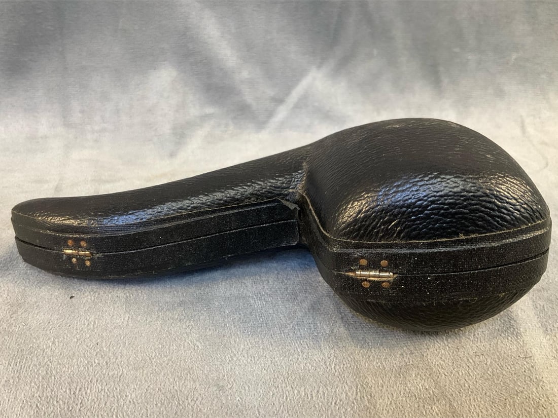 Vintage Pipes - 9