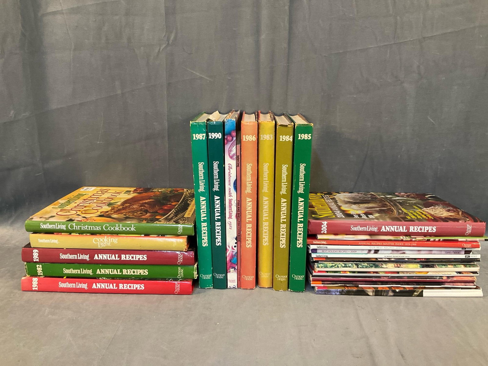 Southern Living Cooking: Mostly 1980's-1990's lot of approximately twenty five Southern Living Annual Recipes and Southern Living Magazine (approximately eight). Good condition. Annual Recipes measure 8.5 inches wide x 1 x