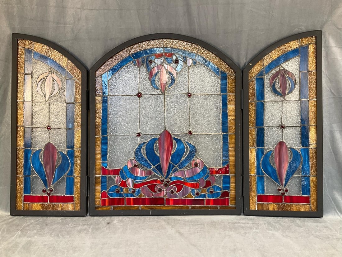 Stained Glass Floor Screen (1 of 13)