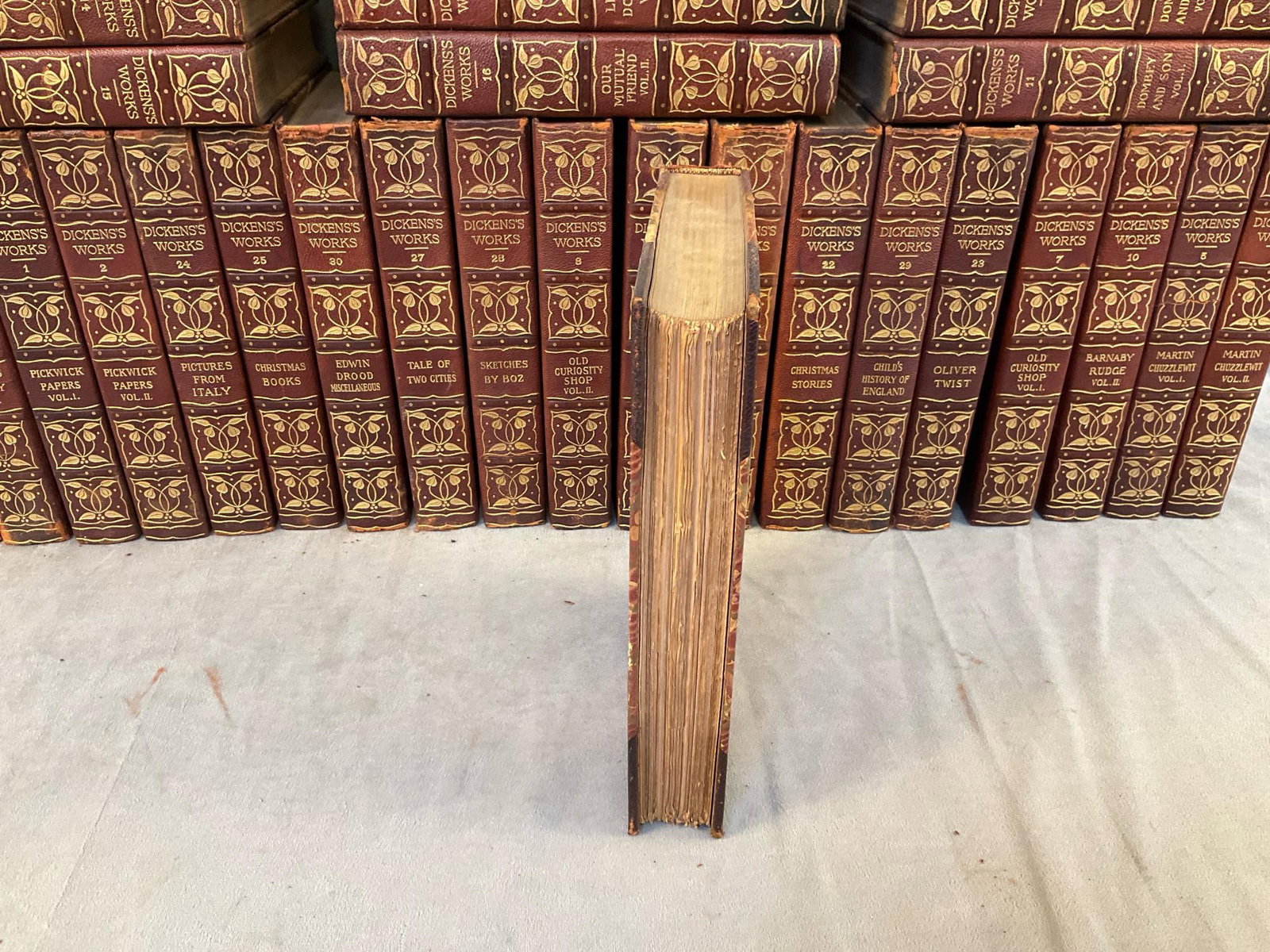 Charles Dickens Complete Book Set - 6