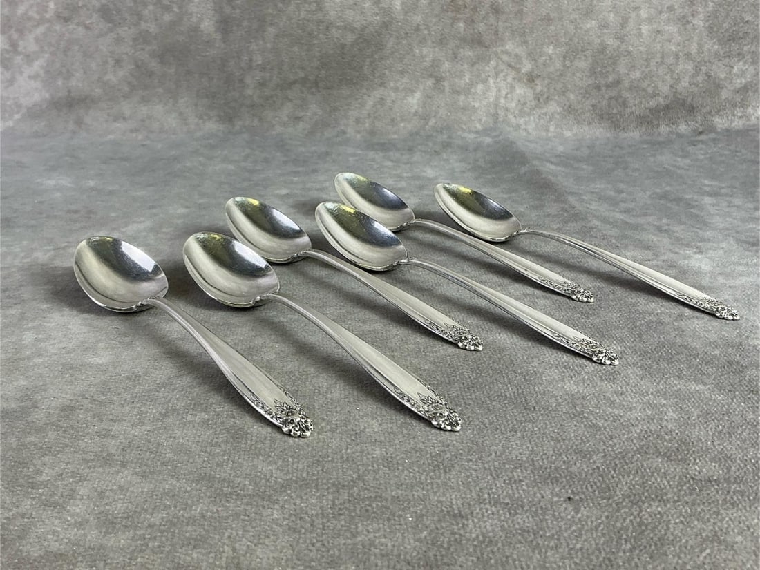Sterling Silver Spoons: Six Sterling silver spoons made by International and patterned in Prelude. All in good condition, stamped with oxidation present. Total weight 5.16 ozt.