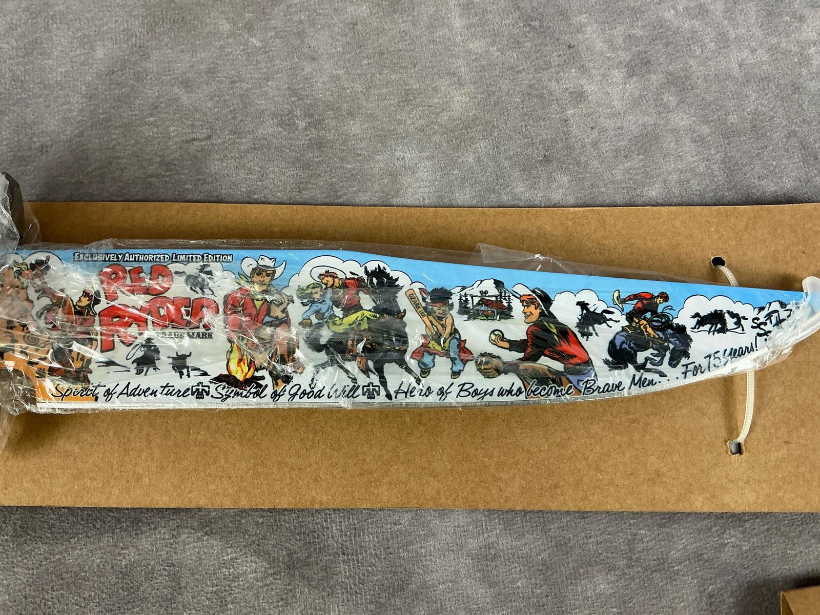 Red Ryder Knife - 2