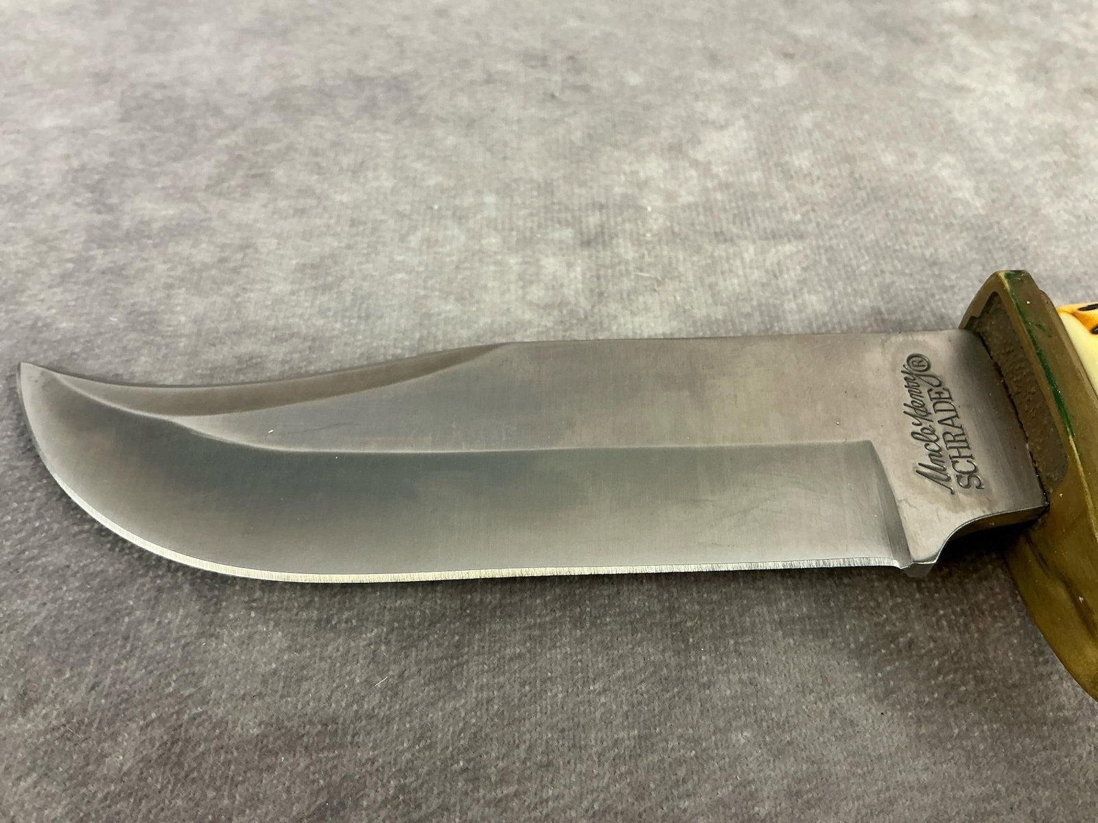 Schrade Fixed Blade Knives - 11