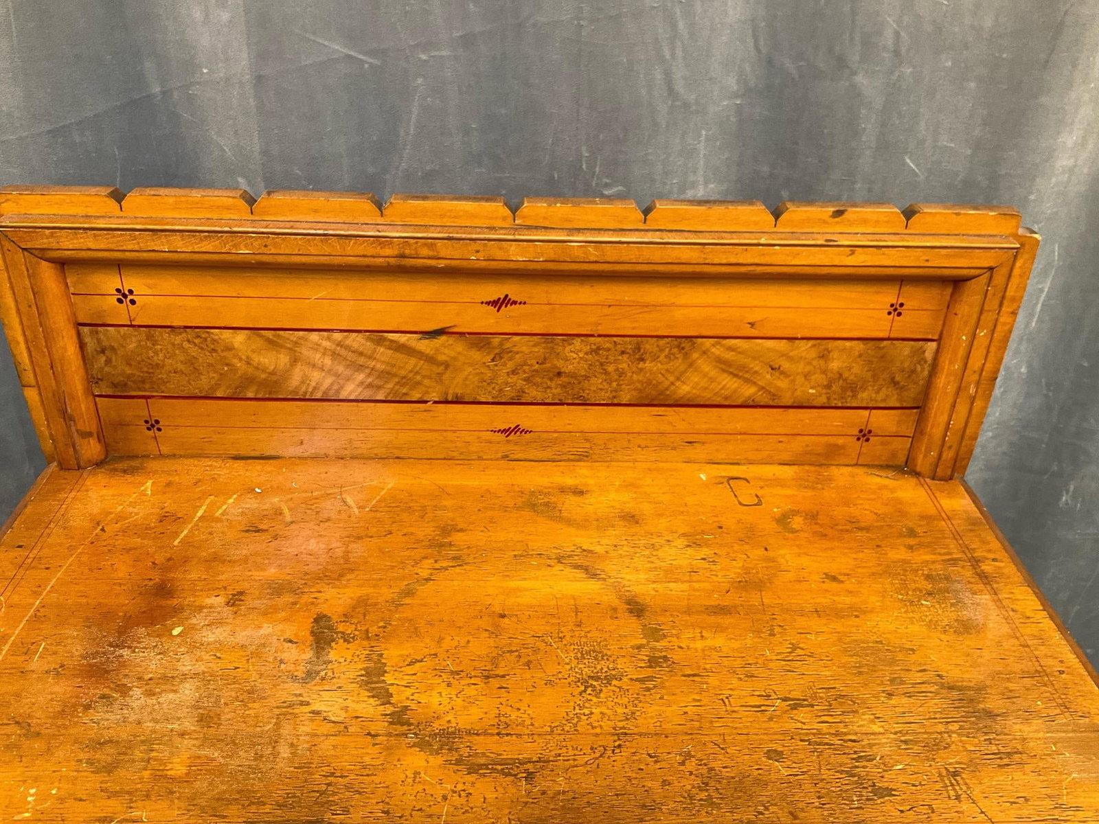 Victorian Washstand - 4