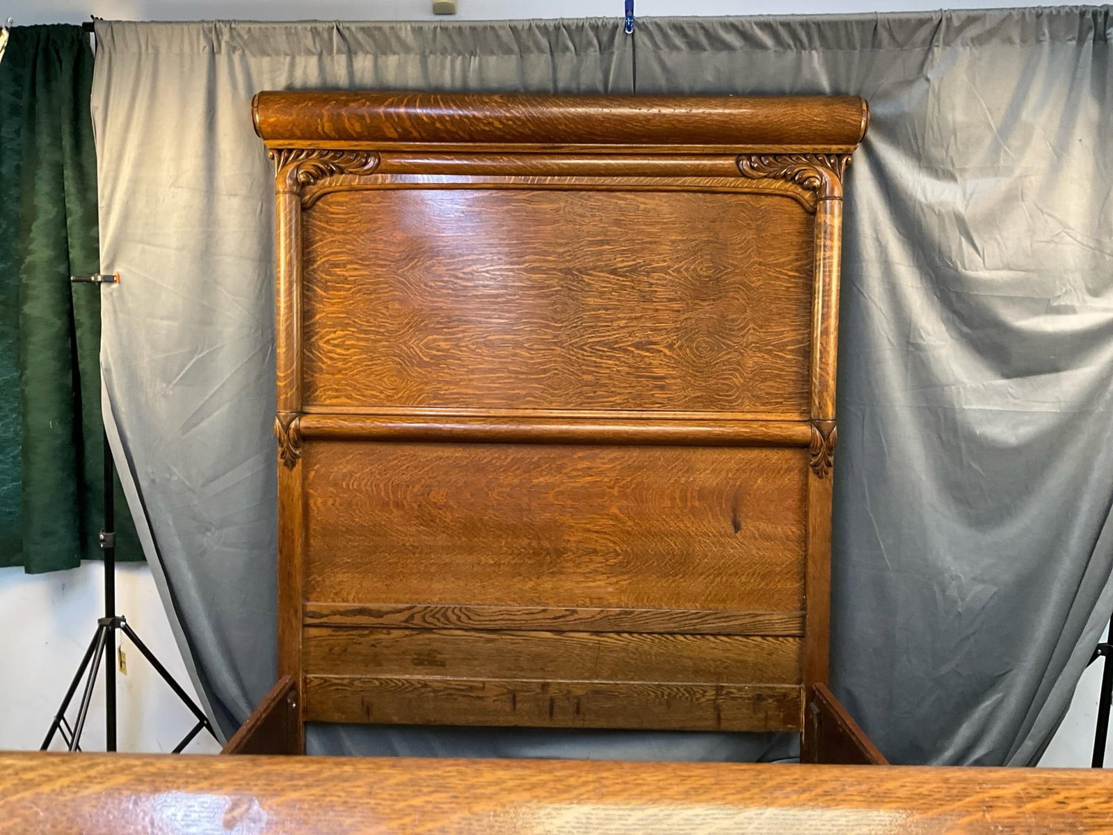 Victorian Oak Bed - 12