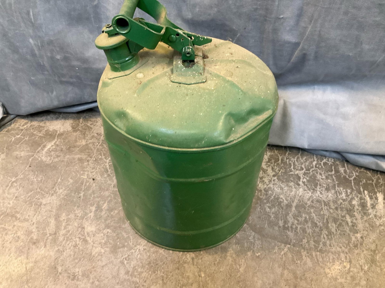 Gas Cans - 13