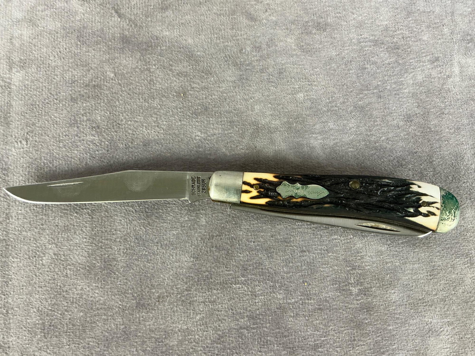 Schrade Knives - 12