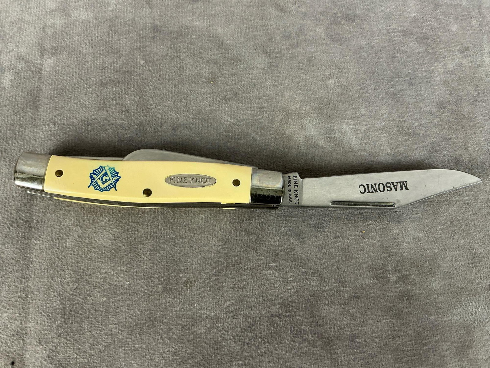 Pocket Knives - 4