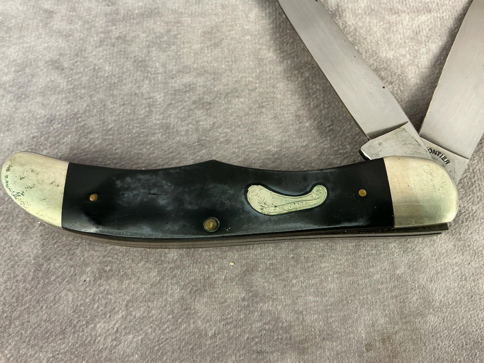 Pocket Knives - 4