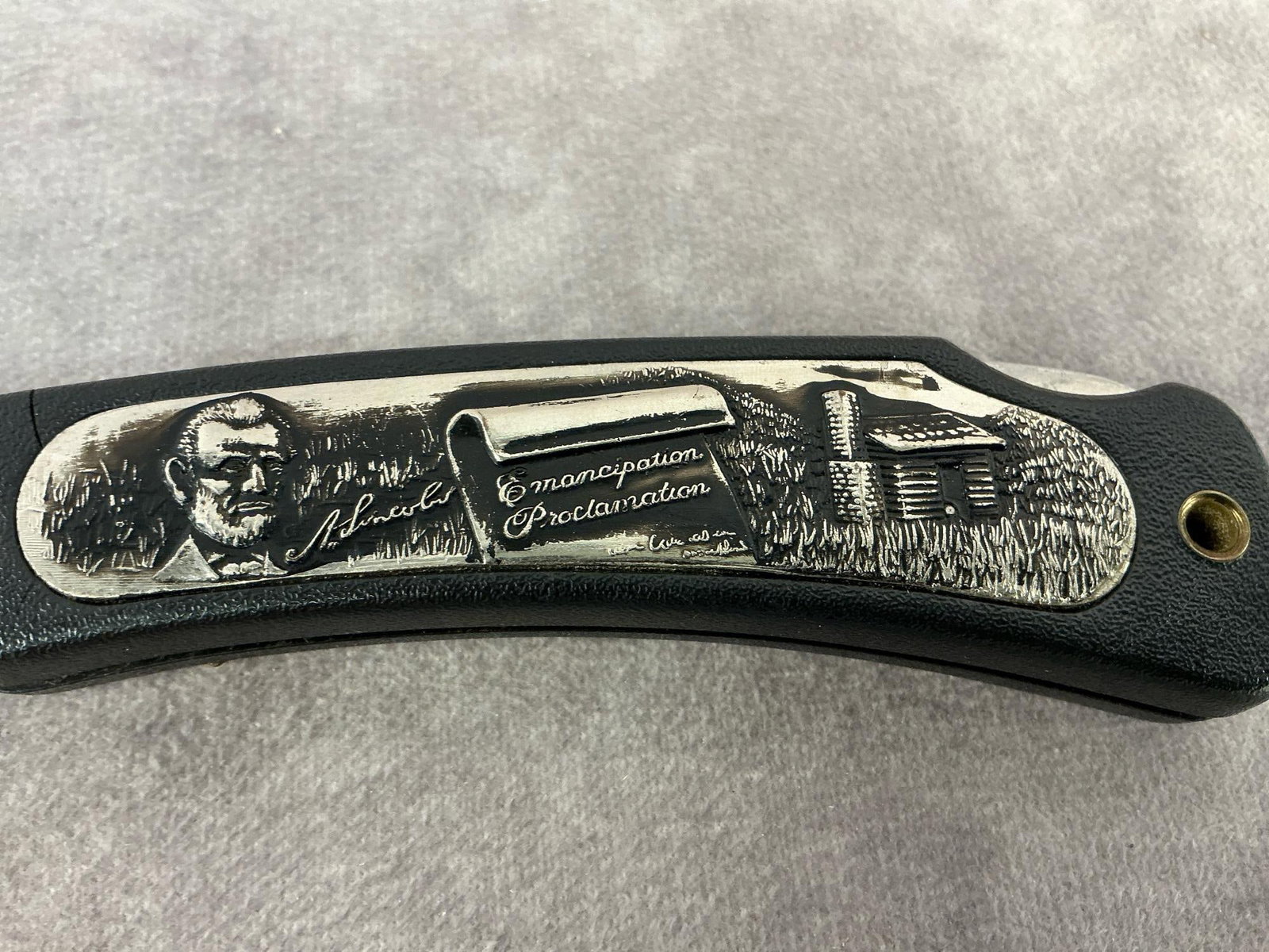 Pocket Knives - 10