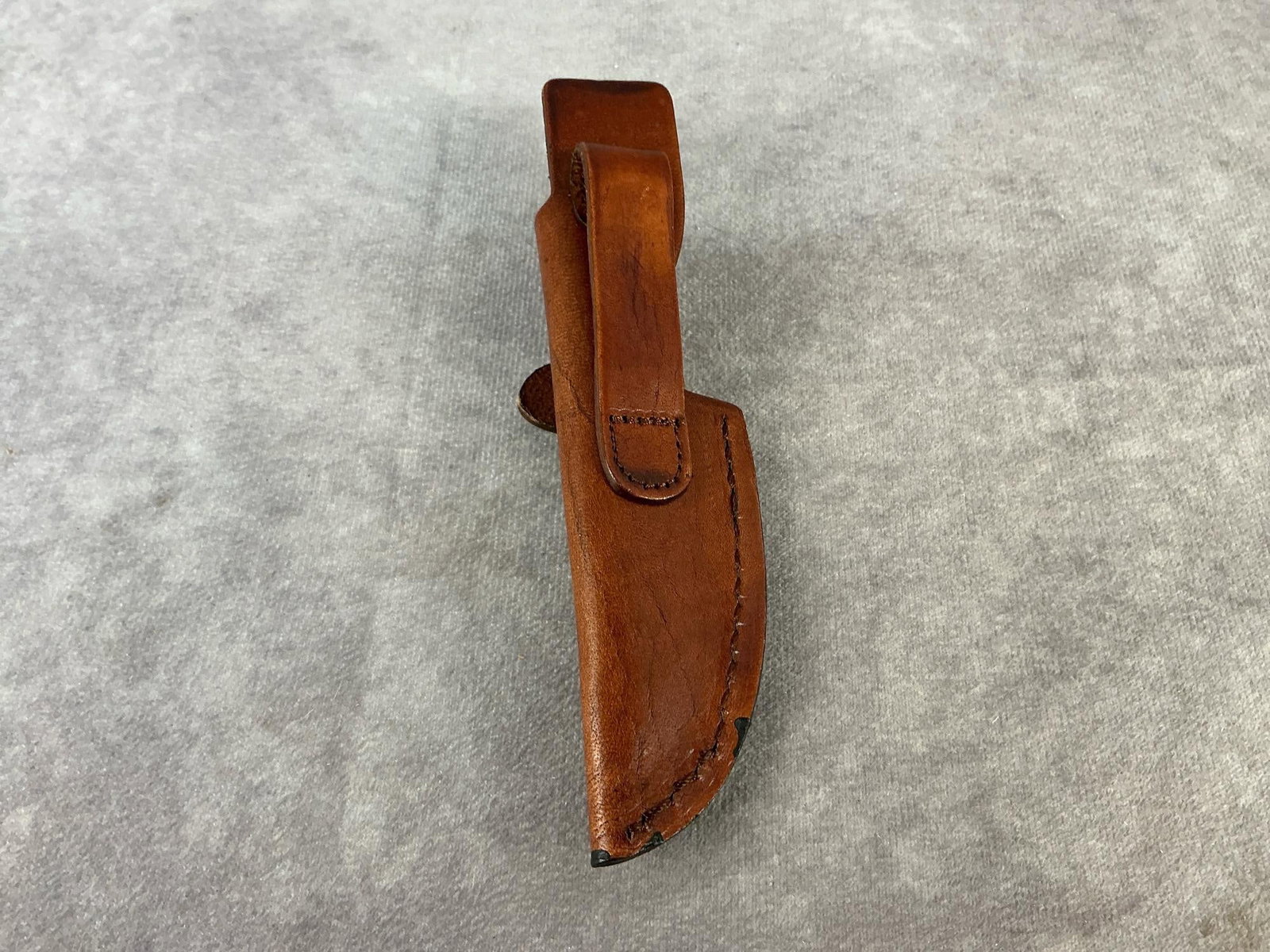 Fixed Blade Knives - 12