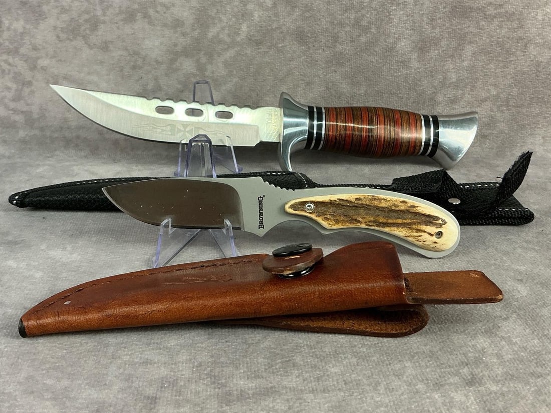 Fixed Blade Knives (1 of 12)