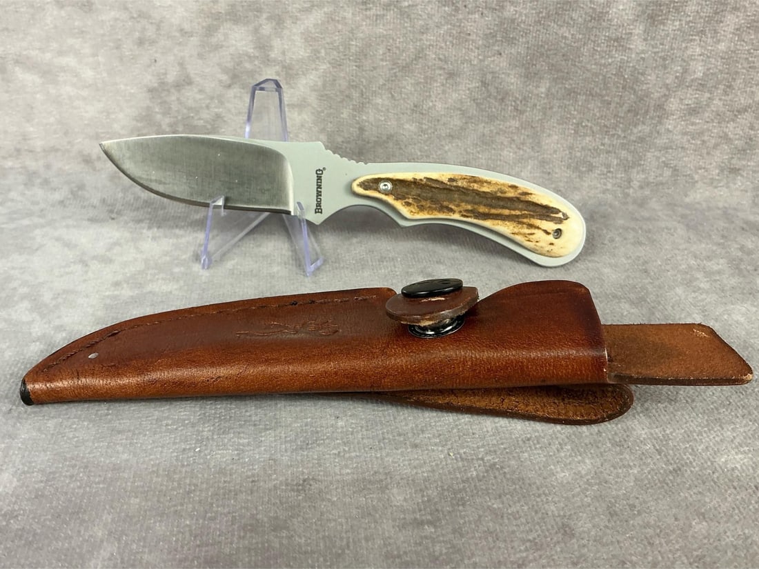 Fixed Blade Knives - 7