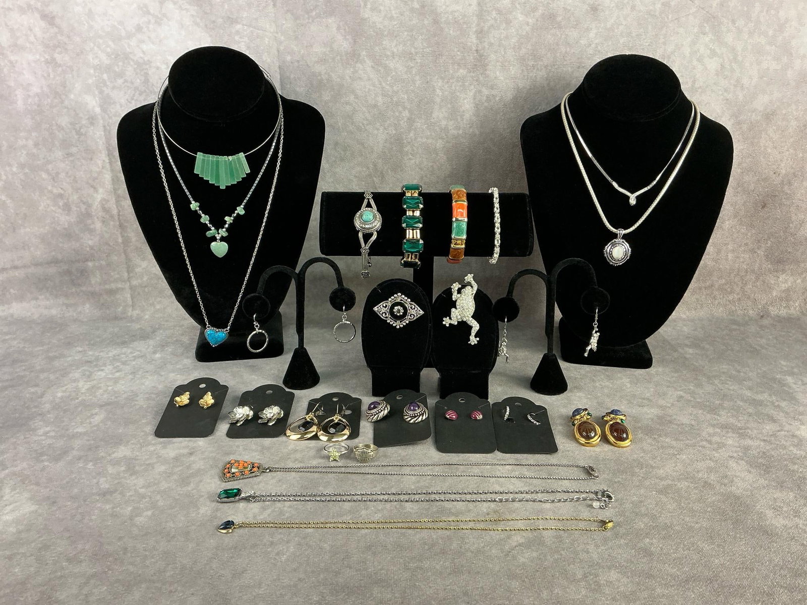 Costume Jewelry (1 of 10)