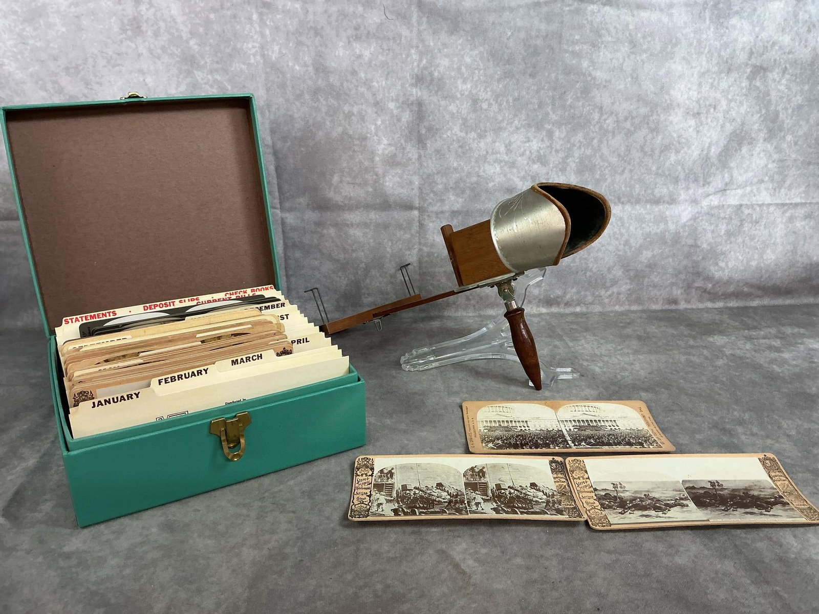 Stereoscope Viewer & Cards (1 of 5)