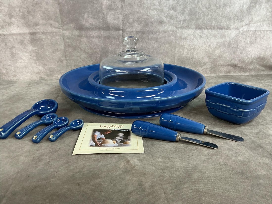 Longaberger Cracker Tray, Bowl, and More (1 of 6)