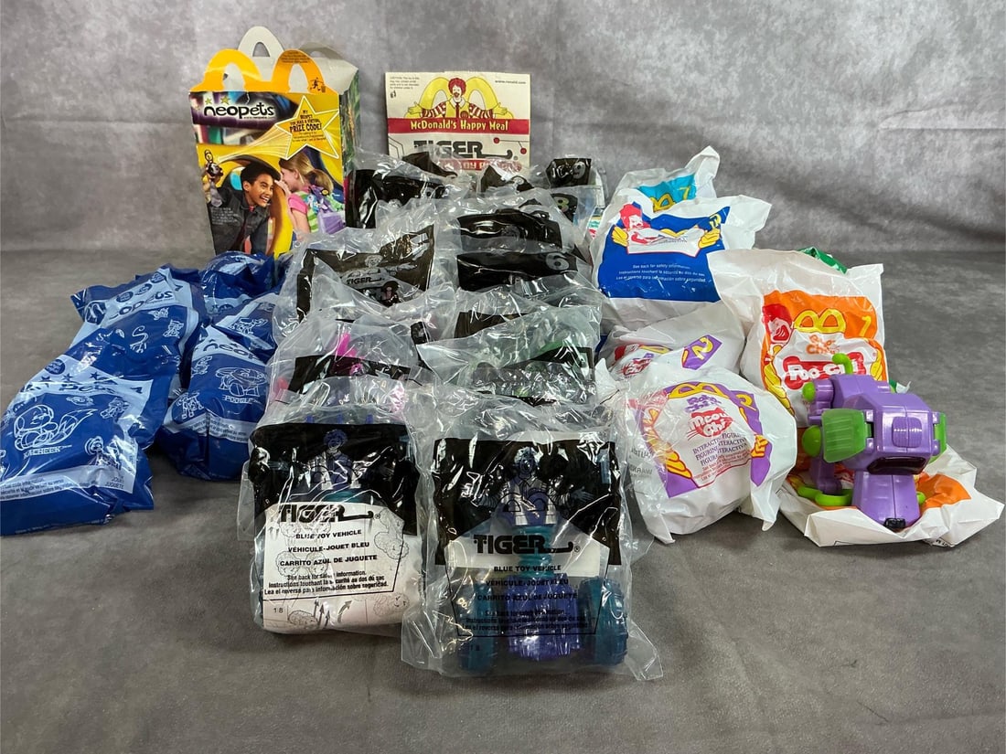 Happy MealToys (1 of 4)