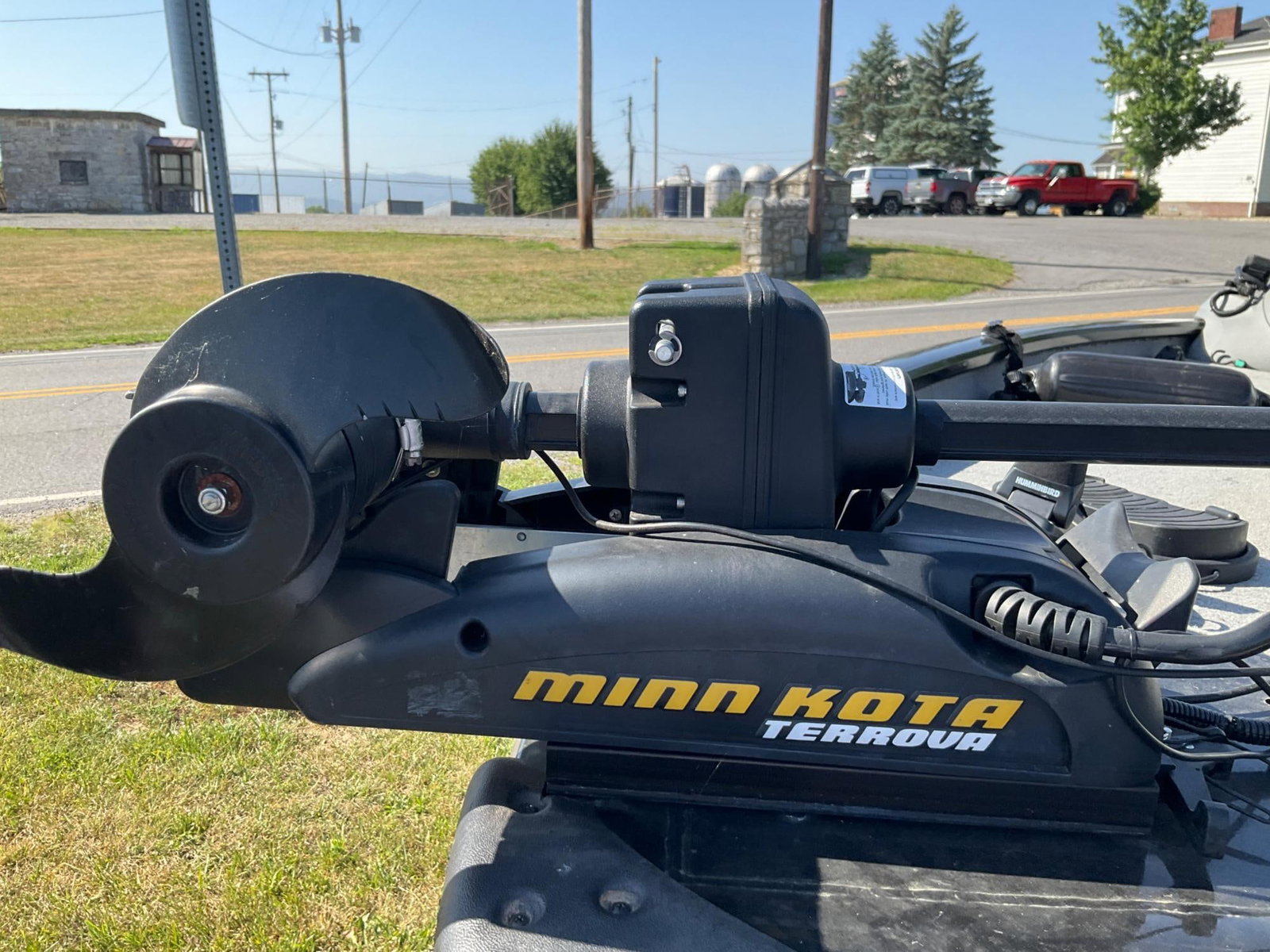 Bass Tracker Boat - 3