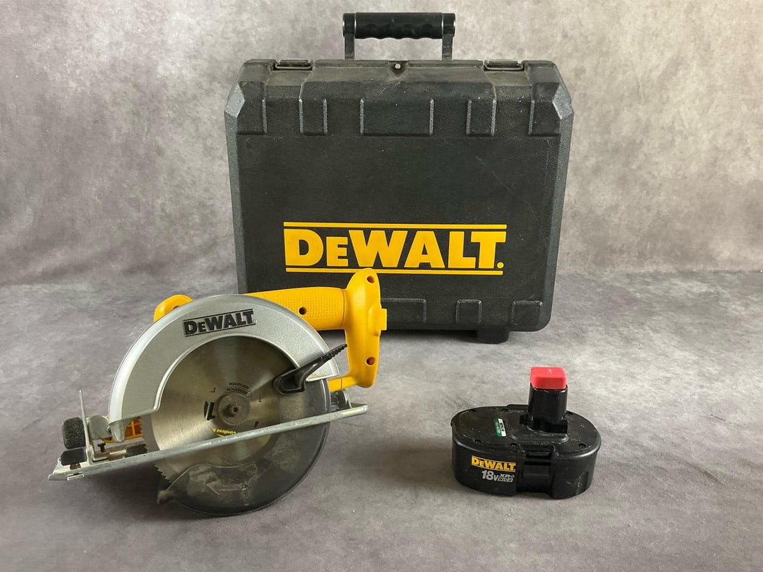 Dewalt Circular Saw.: DW939 18 volt 6 1/2 inch blade with battery and case. Used, no charger unable to test. Otherwise in good condition. Case measures 16 inches long X 14 inches high X 9 inches deep.