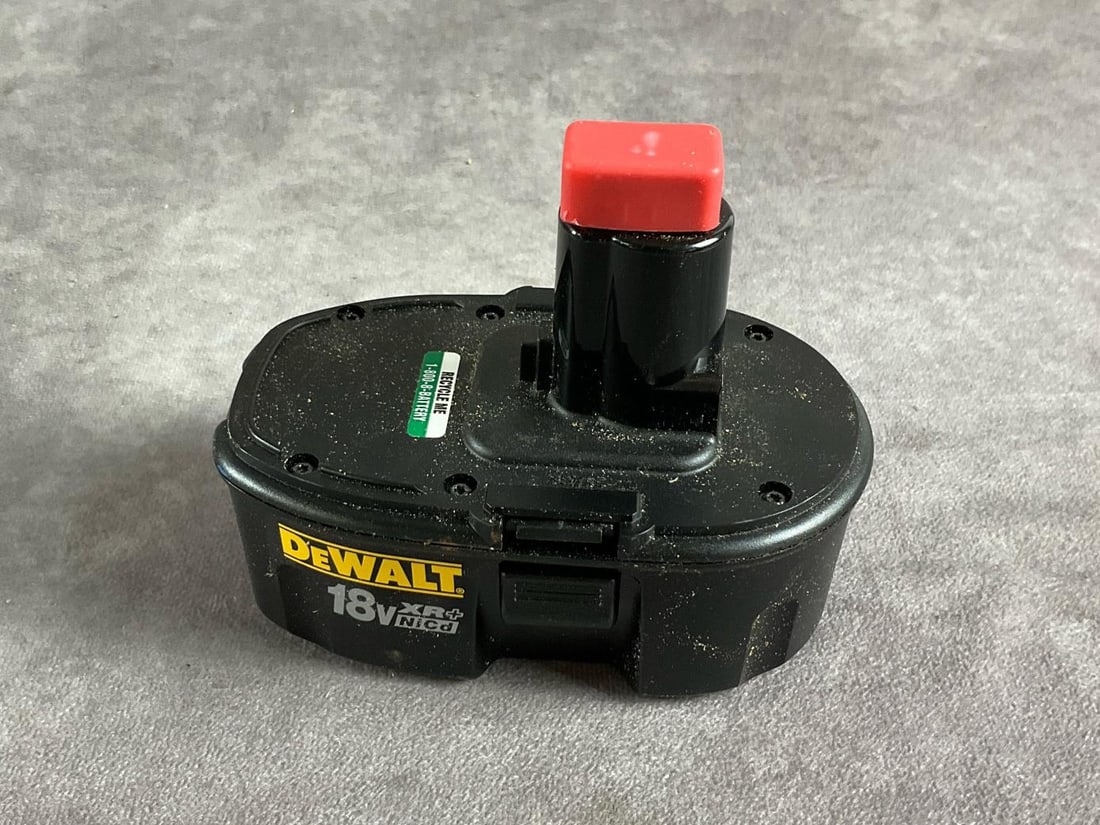 Dewalt Circular Saw. - 6