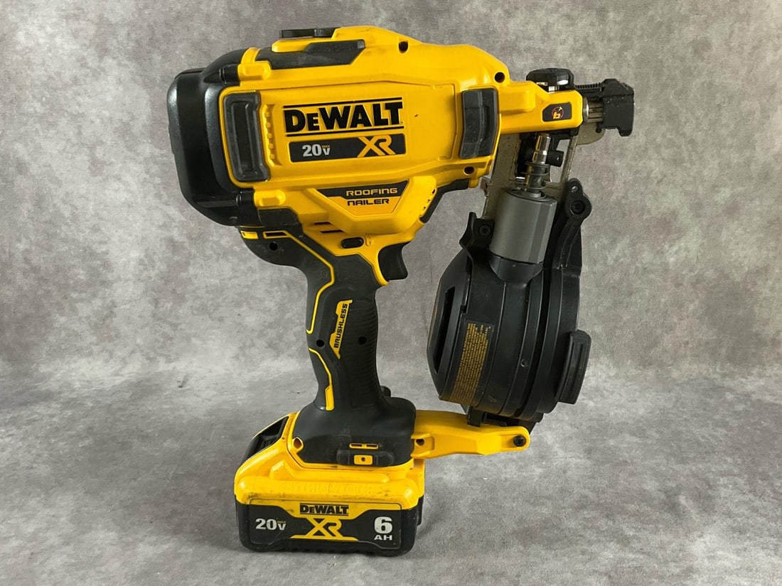 Dewalt Roofing Nailer - 2