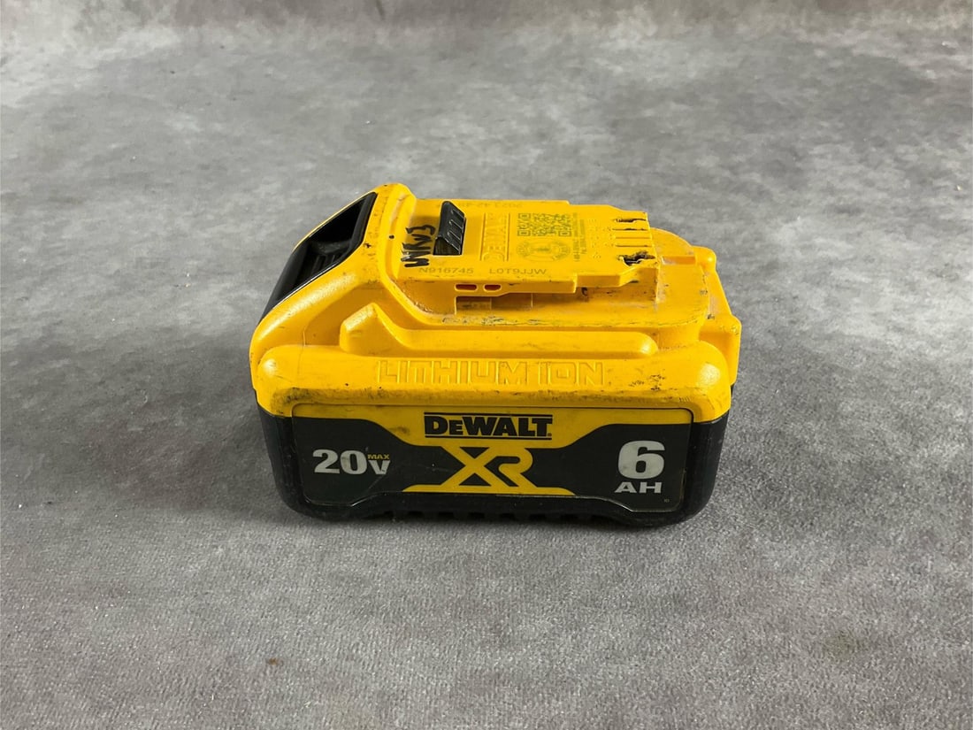 Dewalt Roofing Nailer - 8