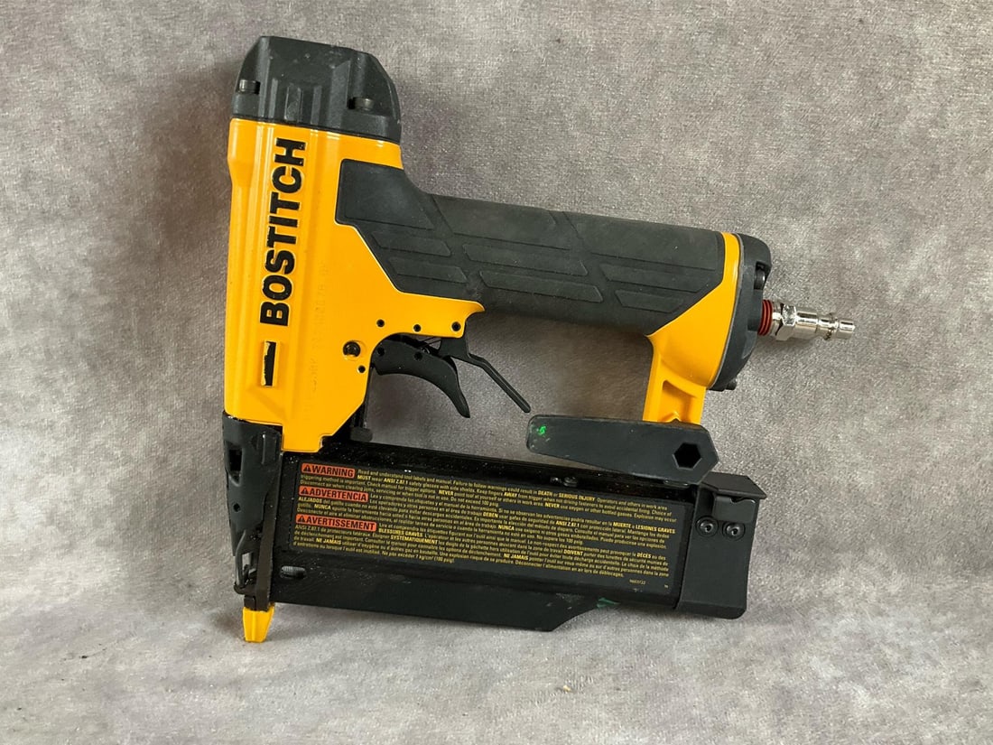 Bostitch Pin Nailer: BTFP2350 23 GA pneumatic pin nailer. Fastener range 5/8 to 2 inch. Used, untested, otherwise in good condition. Measures 9 inches long X 2 1/2 inches wide X 9 inches high.