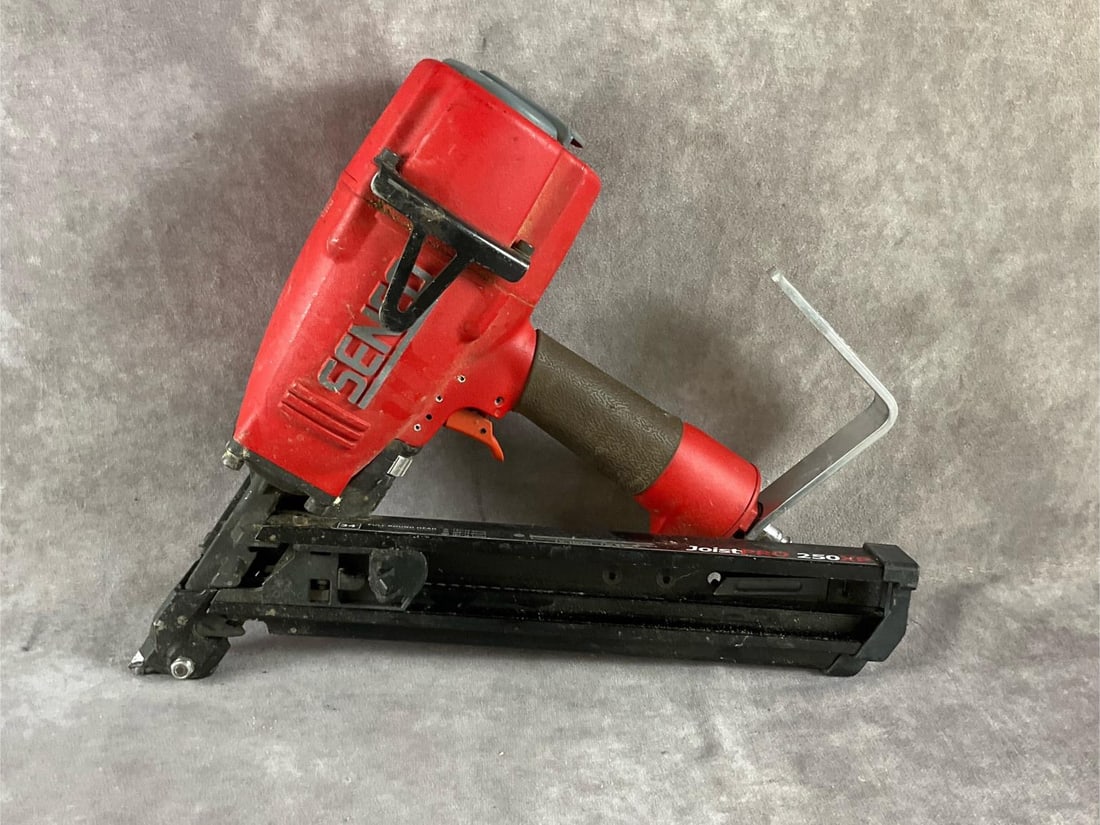Senco Nail Gun: JoistPRO 250XP. Pneumatic 8GA and 9GA round head nailer. Nail length 1 1/2 to 21/2 inch. Used, untested, otherwise in good condition. Measures 15 inches long X 4 inches wide X 12 inches high.