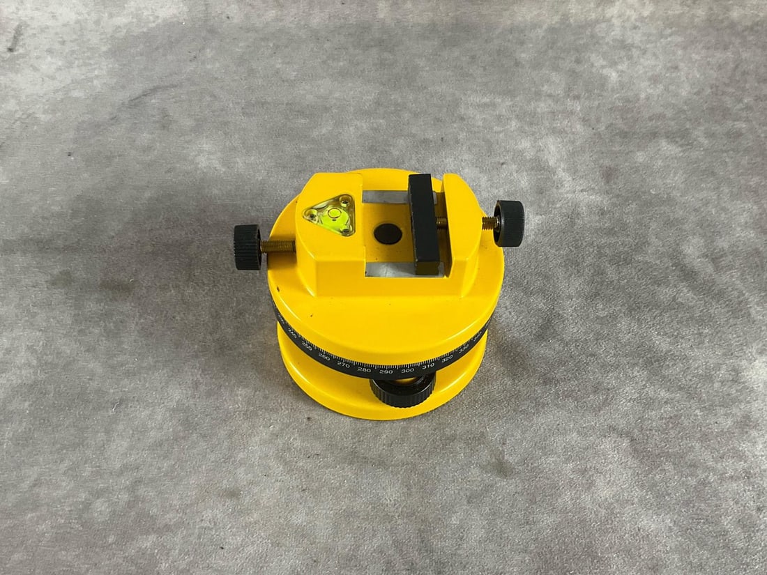 Cen-Tech Laser Level - 6