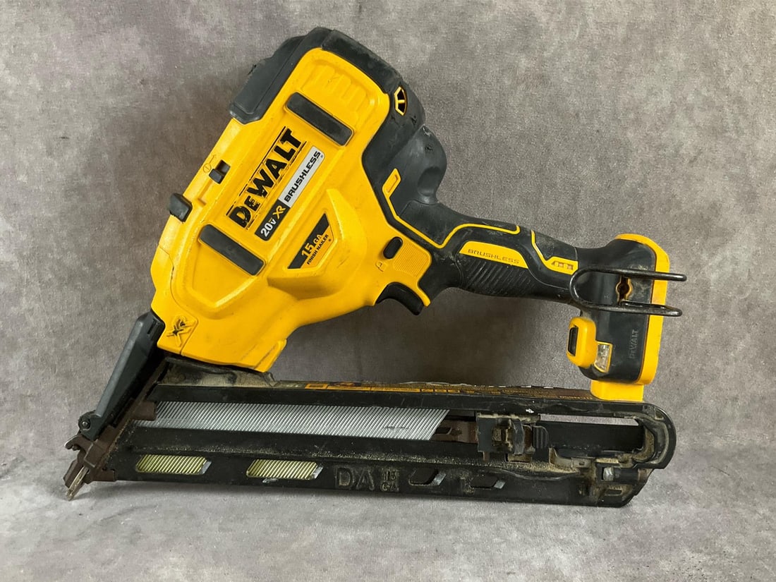 Dewalt Finish Nailer: DCN650 15 GA 20v XR angled nailer. Fastener length 1 1/4 to 2 1/2 inch. Used, powers up and in working condition. Tool with battery. Measures 15 inches long X 4 1/2 inches wide X 11 1/2 inches high.
