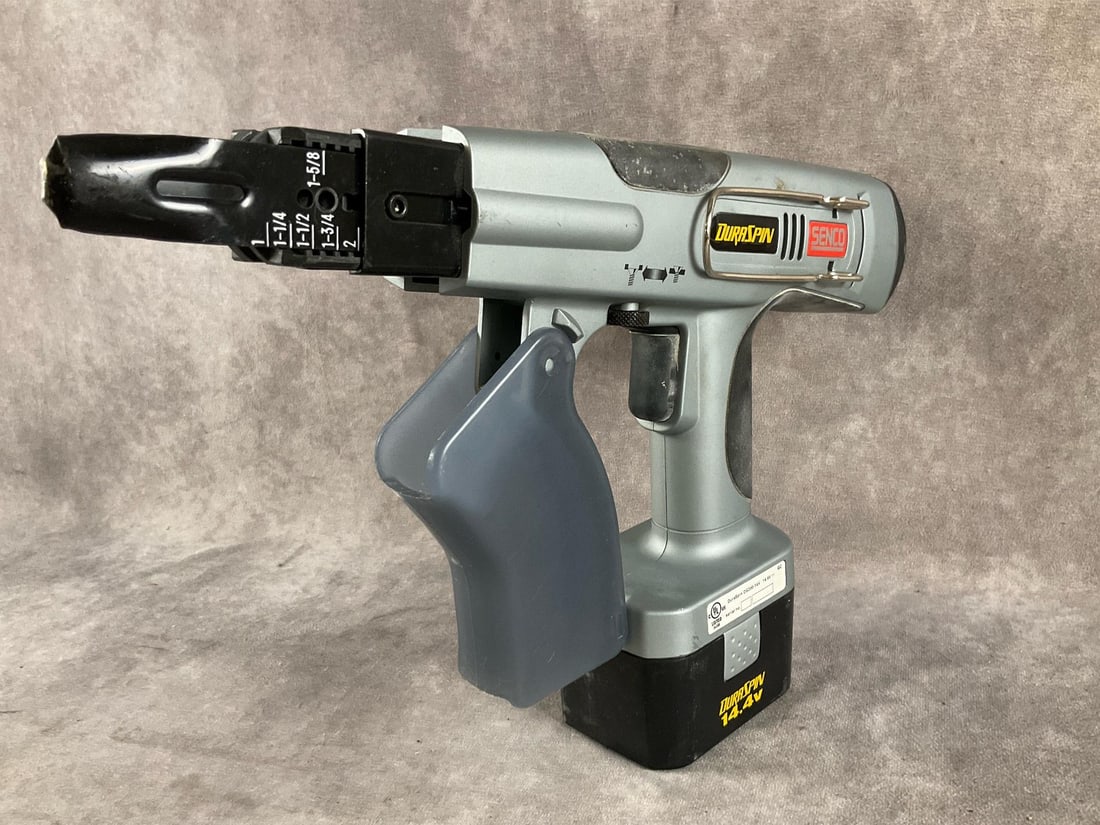 Senco Screw Gun - 6