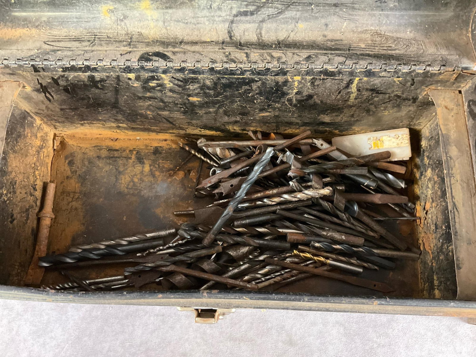 Hex Keys, Screw Bits & Drill Bits. - 3