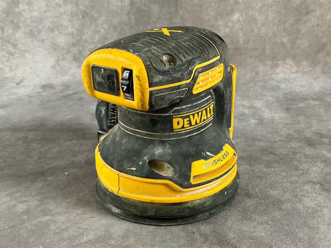 Dewalt Sanders - 7